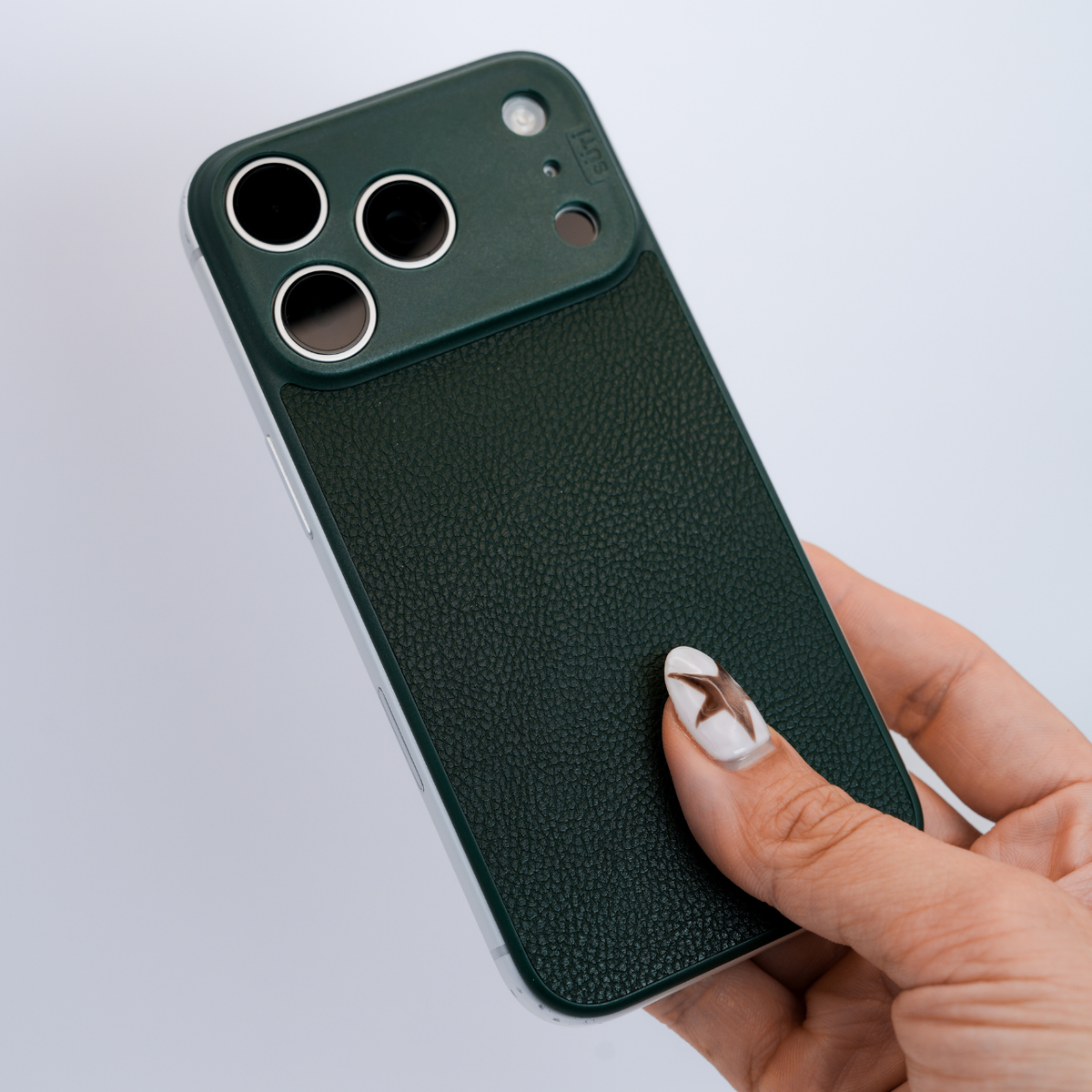 PhoneBack by Süti - Thinnest iPhone Case Minimalist for the Caseless PhoneBack by Süti - Thinnest iPhone Case Minimalist for the Caseless