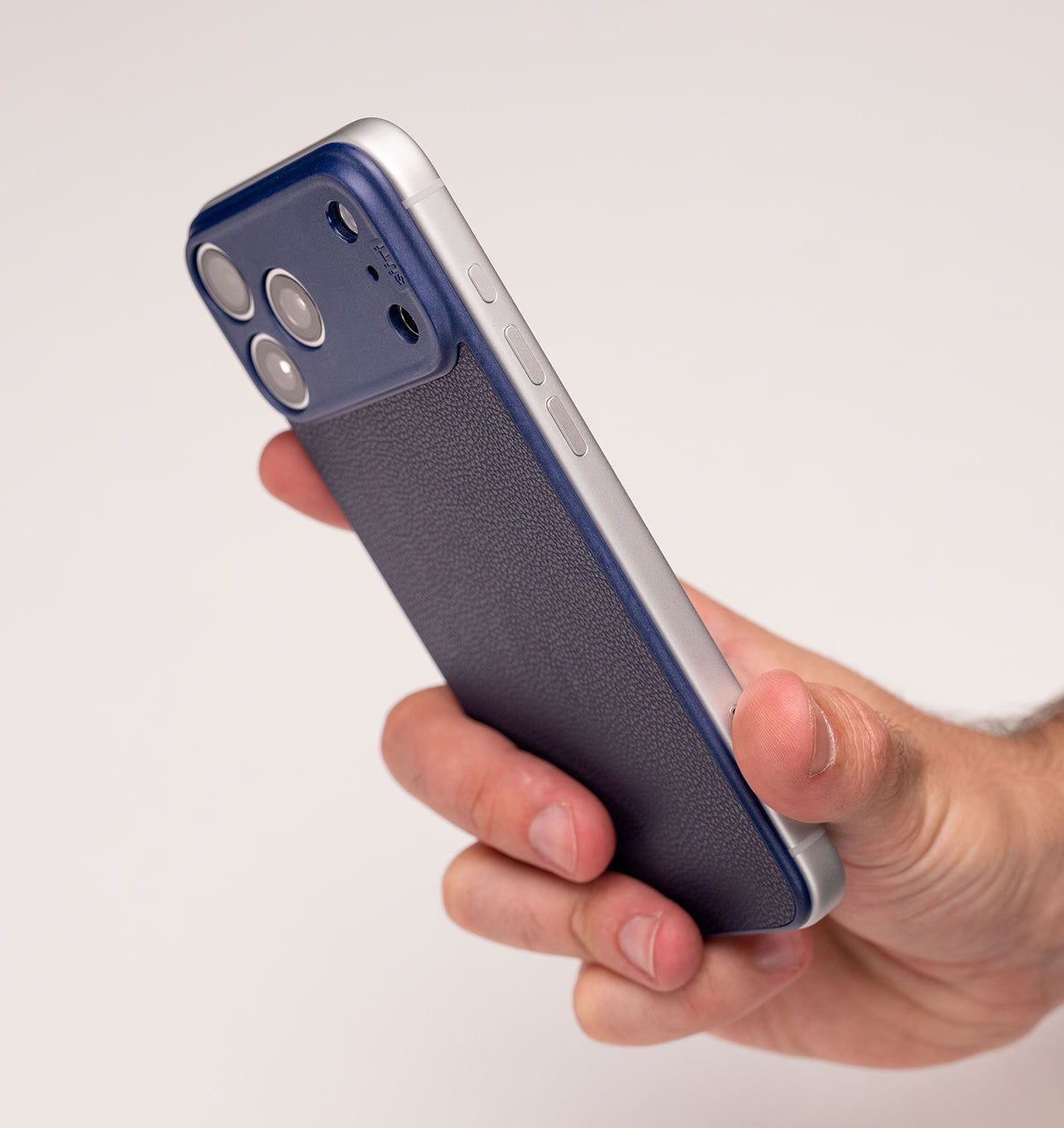 iPhone 17 PhoneBack