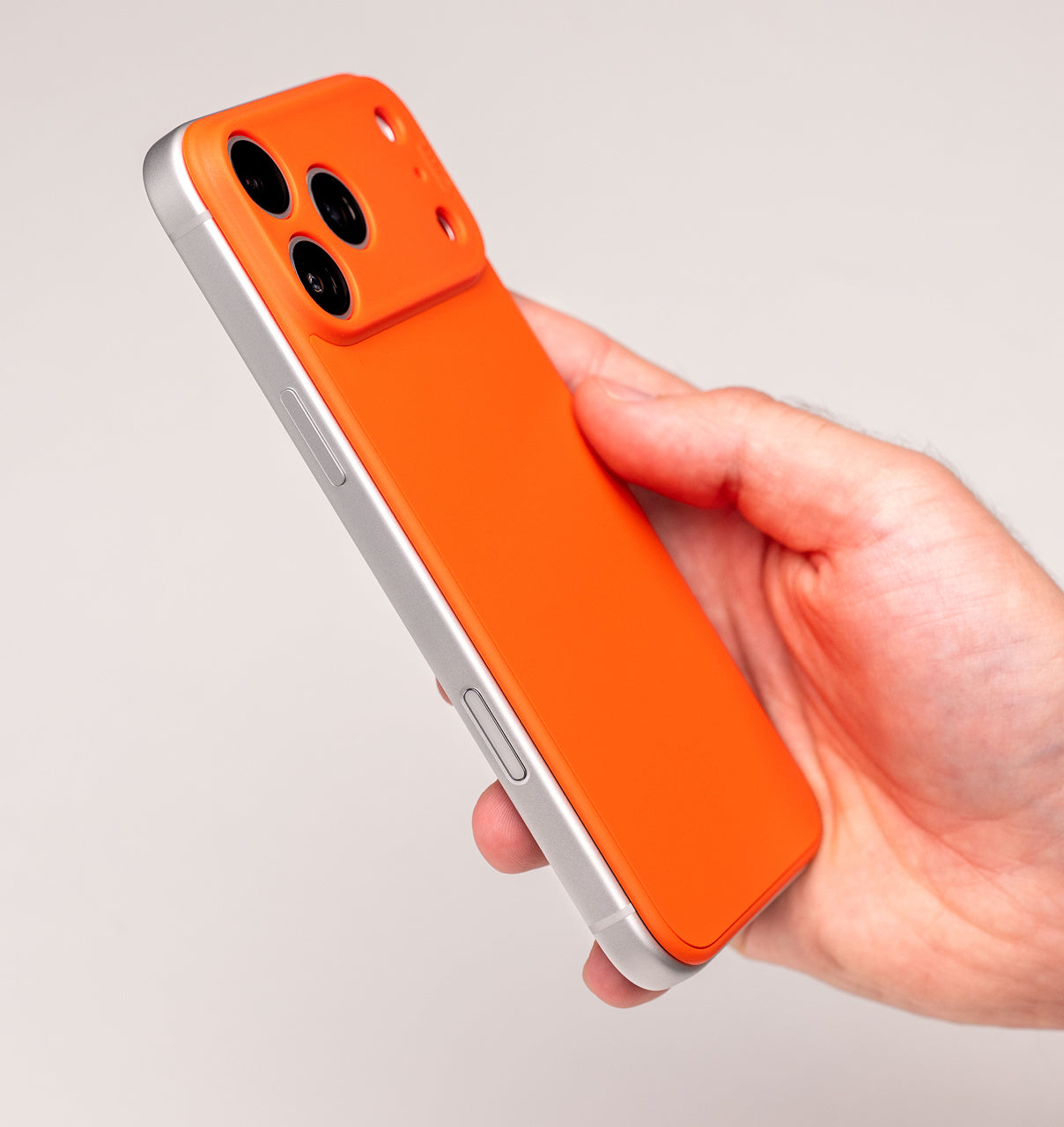 PhoneBack by Süti - Thinnest iPhone Case Minimalist for the Caseless