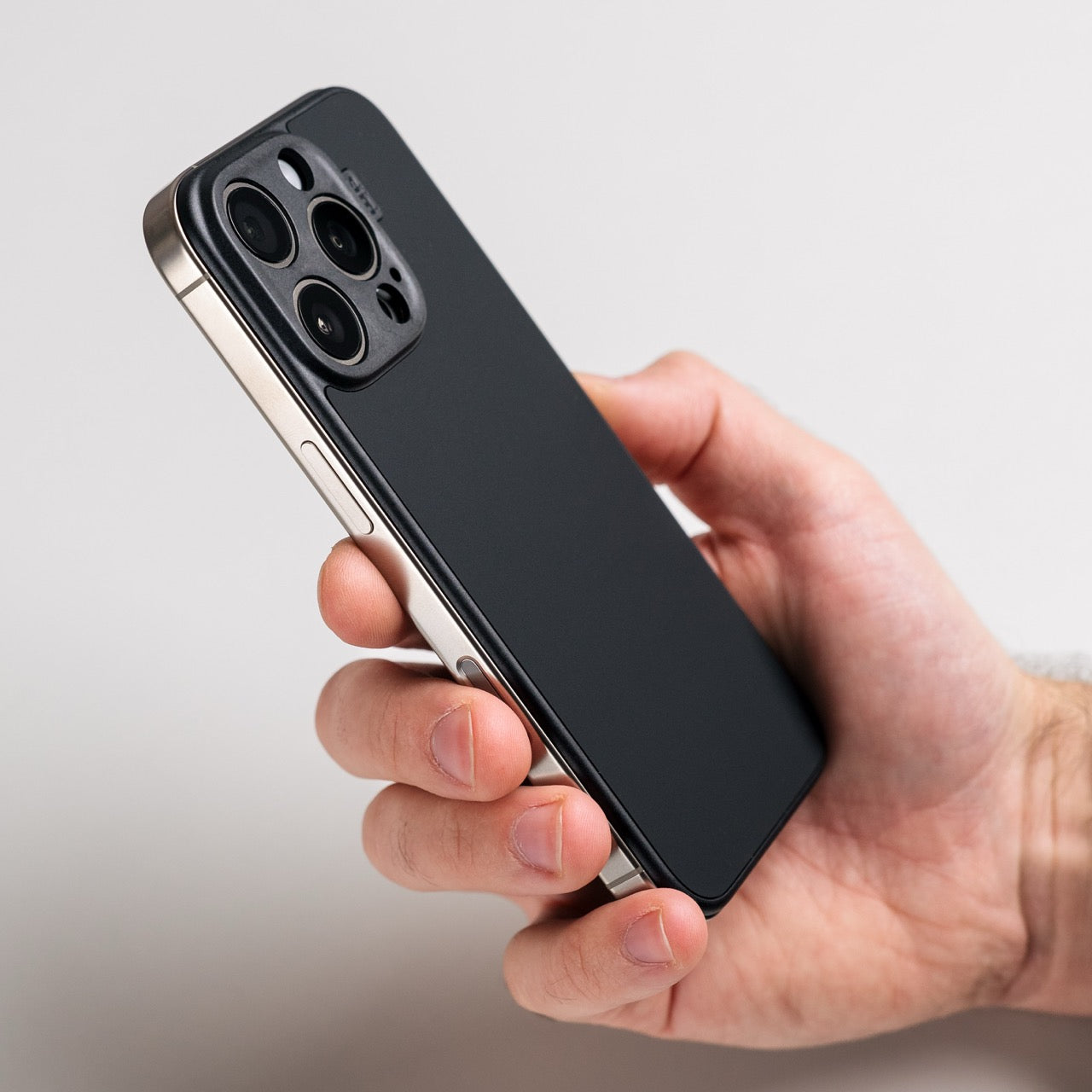 #color_carbon-black-silicone