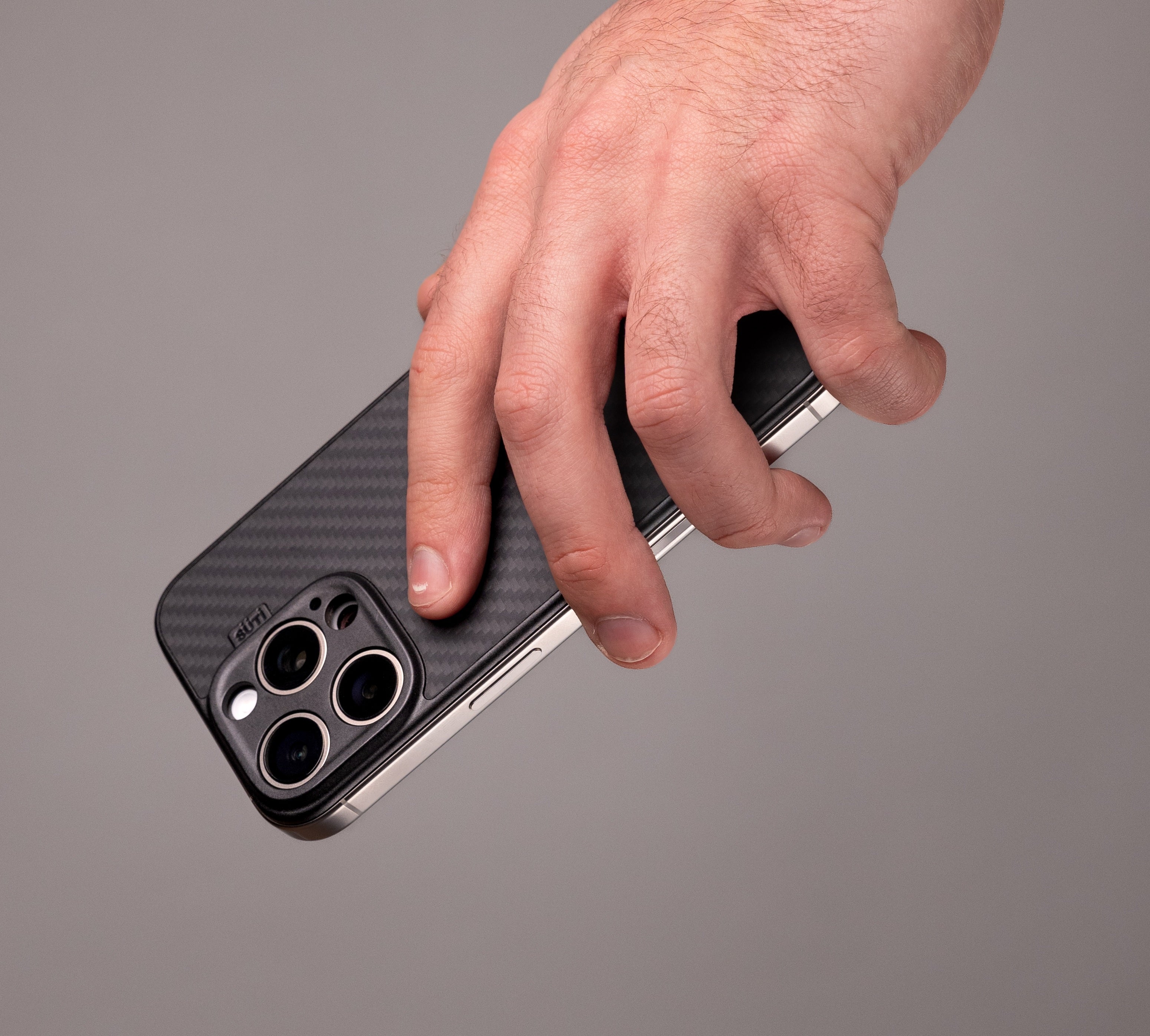 PhoneBack by Süti Thinnest iPhone Case Minimalist for the Caseless