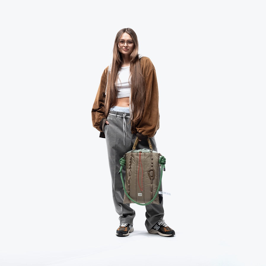 BOLD Laptop Pocket